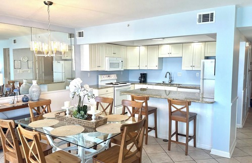 Ono Island Condo | On the Gulf Gem-Beautifully Updated-Floor to Ceiling Gulf Views-
