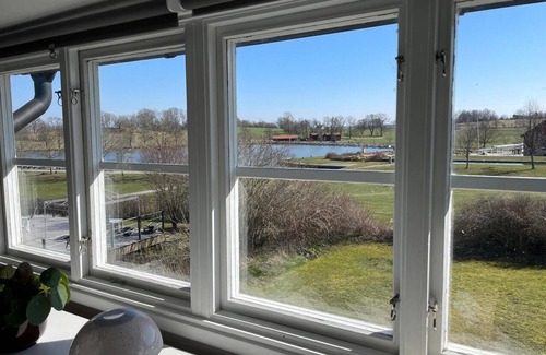 Vreta Kloster House | On the lock canal of the Göta Canal welcomes you this comfortable and spacious cottage.