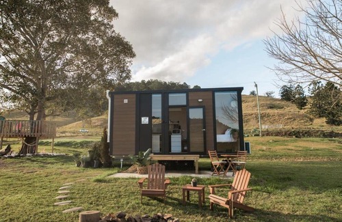 Rock Valley House | On the Rocks by Tiny Away