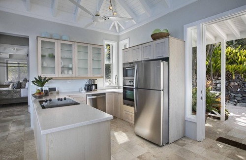 Peterborg Villa | ON THE ROCKS VILLA Private Luxury Waterfront Villa Minutes From Magens Bay Beach