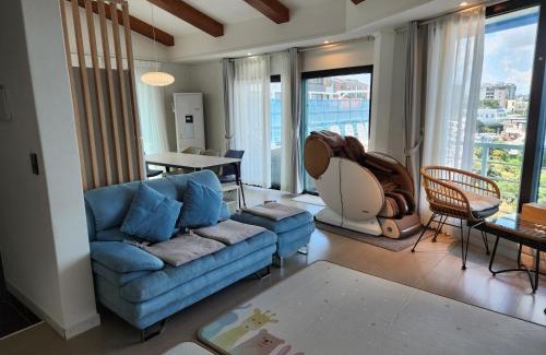 Downtown House | On The Sea Pension