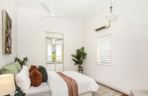 Railway Estate House | On The Townsville V8 Track