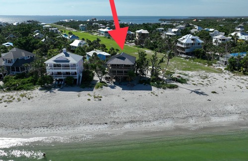 North Captiva House | ON THE WATER! Best sunsets, best beach, toes in the sand BeachBar, 5 Star rated!