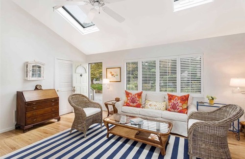 Remsenburg Cottage | On The Water In Remsenburg / West Hampton (US Open Ideal location)