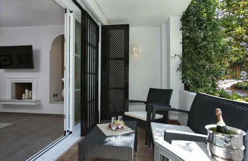 Nikki Beach Apartment | Ona Alanda Club Marbella