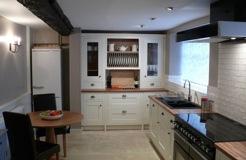 Holme House | Once a Catle Barn, now Spacious Luxury Accommodation!