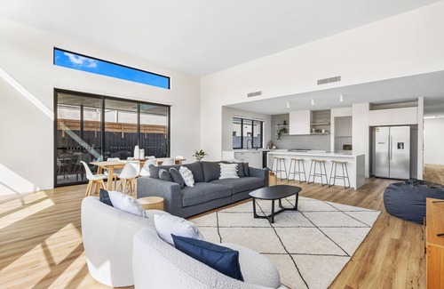 Inverloch House | Once Upon A Tide - Linen included