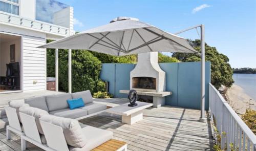 Clarks Beach House | Once Upon a Tide