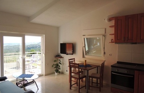 Kastel Stari Apartment | One bedroom apartment with balcony and sea view Kaštel Stari, Kaštela (A-12104-a)