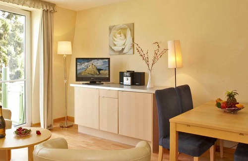 Seebad Bansin Resort | One-Bedroom Apartment - Aparthotel Tropenhaus Bansin