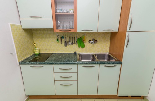 Cove Murtar Apartment | One bedroom apartment with terrace Mali Lošinj, Lošinj (A-8093-b)