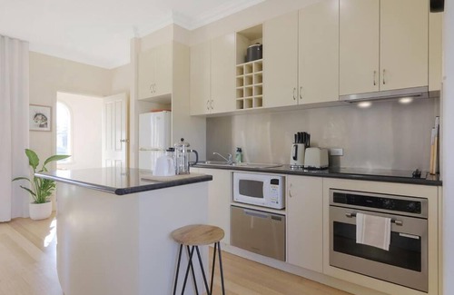 Warrnambool Apartment | One bedroom apartment in CBD
