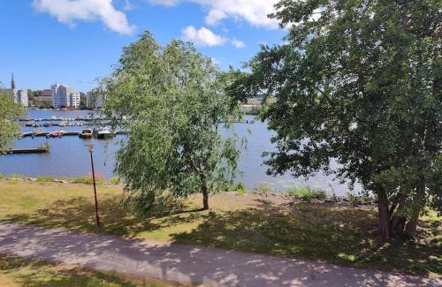 Kotka Apartment | One bedroom apartment by the sea