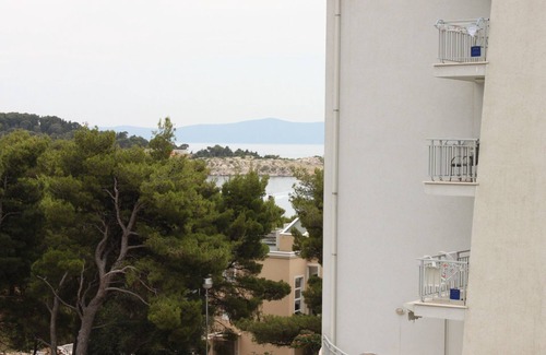 Ratac Apartment | One bedroom apartment with terrace and sea view Makarska (A-6839-a)