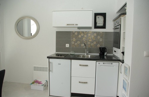 Makarska Old Town Apartment | One bedroom apartment with terrace Makarska (A-12063-a)