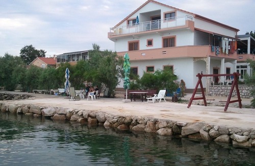 Nevidane Apartment | One bedroom apartment near beach Neviđane, Pašman (A-11902-b)