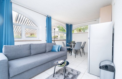 Povljana Apartment | One bedroom apartment with terrace Povljana, Pag (A-224-c)