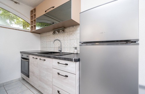 Povljana Apartment | One bedroom apartment with terrace Povljana, Pag (A-224-c)