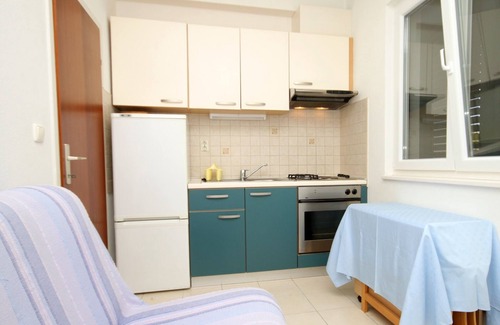 Verunic Apartment | One bedroom apartment near beach Verunić, Dugi otok (A-8103-b)