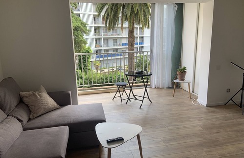 Vence Apartment | One-bedroom apartment in quiet city center with parking