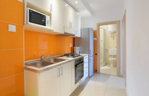 Igrane Apartment | One bedroom apartment near beach Igrane, Makarska (A-6653-c)
