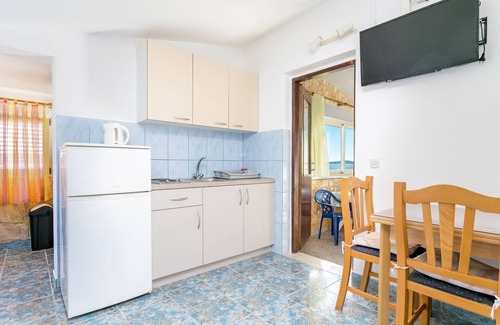 Sevid Apartment | One bedroom apartment near beach Sevid, Trogir (A-4287-a)