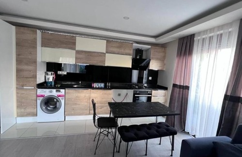 Lara House | One-Bedroom Apartment 1 bed 2 sofa beds