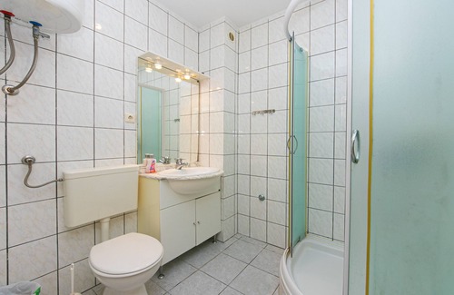 Zivogosce Apartment | One bedroom apartment with air-conditioning Živogošće - Porat, Makarska (A-20820-c)