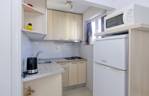Jezera Apartment | One bedroom apartment with terrace Jezera, Murter (A-19056-a)