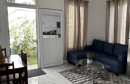 Castle Comfort Apartment | One bedroom apartment with king size bed and a view!