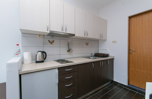 Podaca Apartment | One bedroom apartment with balcony Podaca, Makarska (A-11748-a)