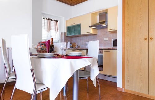 Punat Apartment | One bedroom apartment with terrace Punat, Krk (A-20553-b)