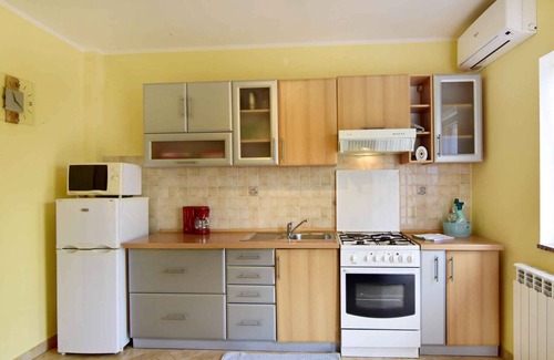 Đuba Apartment | One bedroom apartment with terrace Đuba, Umag (A-22548-b)