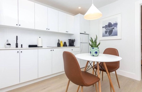 Allapattah Apartment | One bedroom apartment with outdoor lounging space.