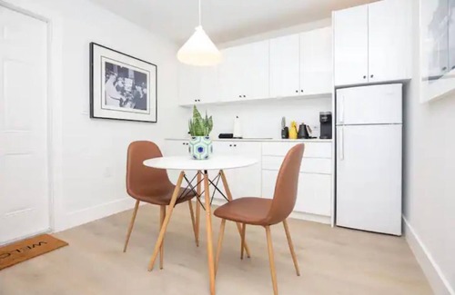 Allapattah Apartment | One bedroom apartment with outdoor lounging space.