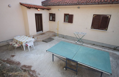 Pomer Apartment | One bedroom apartment with terrace Pomer, Medulin (A-7294-a)