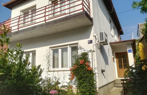 Zagreb Apartment | One bedroom apartment with balcony Zagreb (A-14890-b)