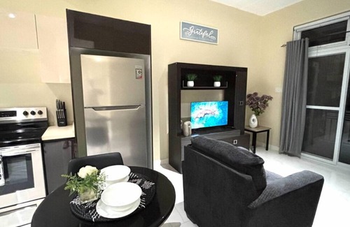 Saint Andrew Apartment | One Bedroom City Apartment with Pool