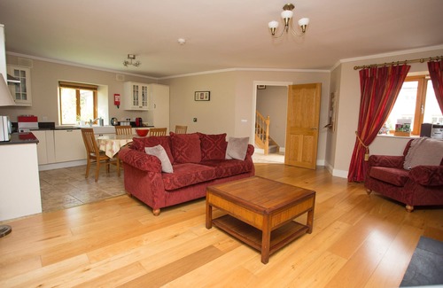 Lismullin Cottage | One bedroom cottage in a landscaped courtyard in the heart of Ireland's Ancient East Region.