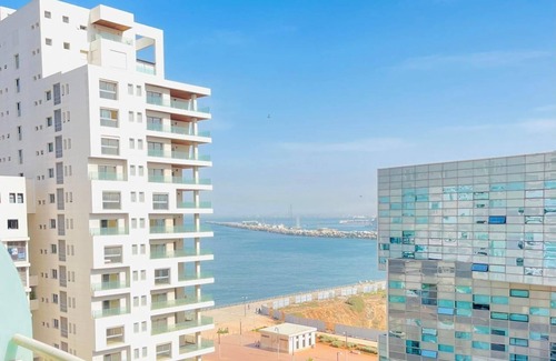 Casablanca Apartment | One bedroom flat with balcony with ocean view at Casablanca Marina 8th floor
