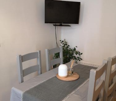 Leinster Apartment | One bedroom loft apartment