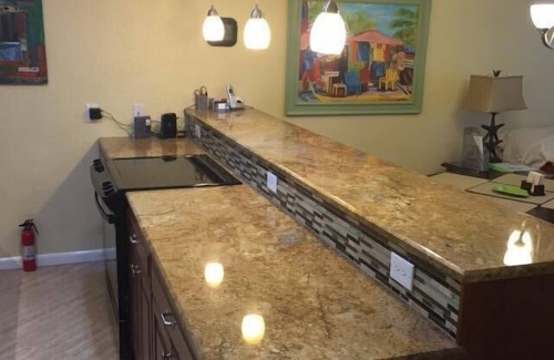 Nazareth Condo | ONE BEDROOM Luxury Beachfront Condo at Elysian Beach Resort