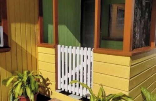 Potters Village House | One bedroom one bathroom unit
