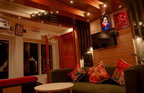 Alappuzha Boat Rental | One bedroom private houseboat Or One bedroom suite