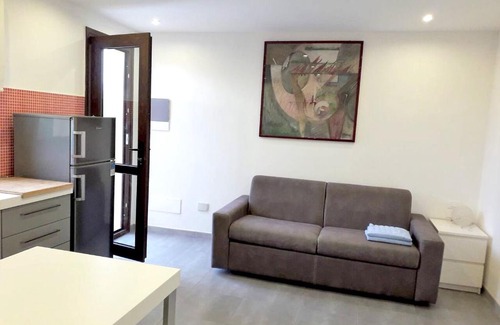 SantʼEllero House | One bedroom property with shared pool terrace and wifi at Rignano sull'Arno