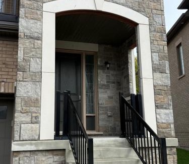 Whitby House | one bet room