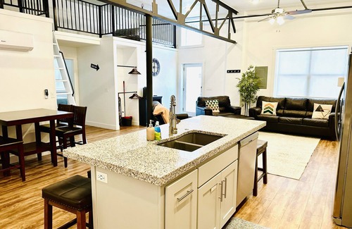 Moab Condo | One block to Moab shops and restaurants closest condos to downtown