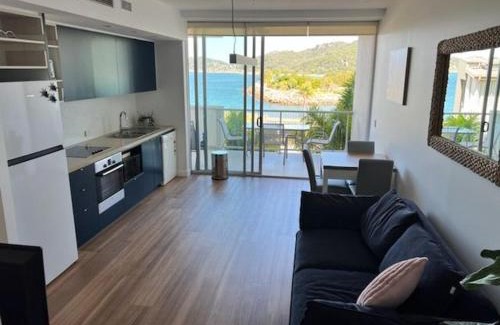 Nelly Bay Apartment | One Bright Point Magnetic Island