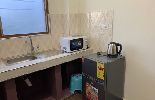 Kumasi Apartment | One Cozy Bedroom Apartment near KNUST and Central University with FREE PARKING