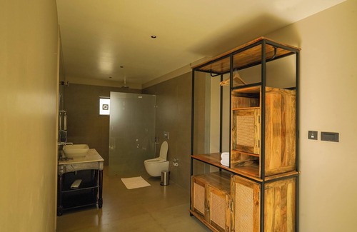Bali Hotel | One Earth A Leopard Jawai